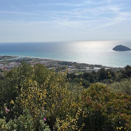 NICOLETTA Riviera-Holiday Albenga Exterior foto